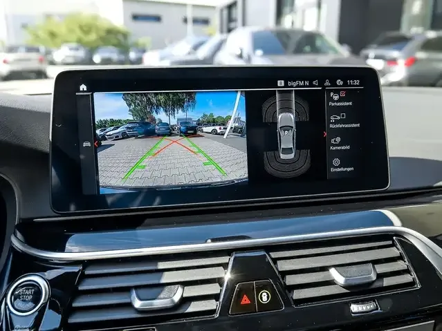 BMW 550