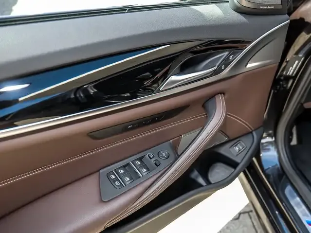 BMW 550