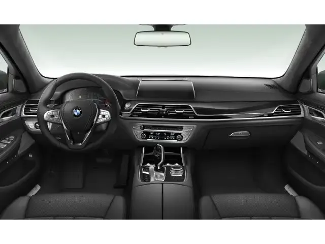 BMW 730
