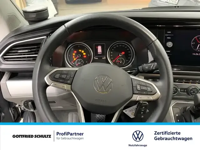 Volkswagen T6.1 California