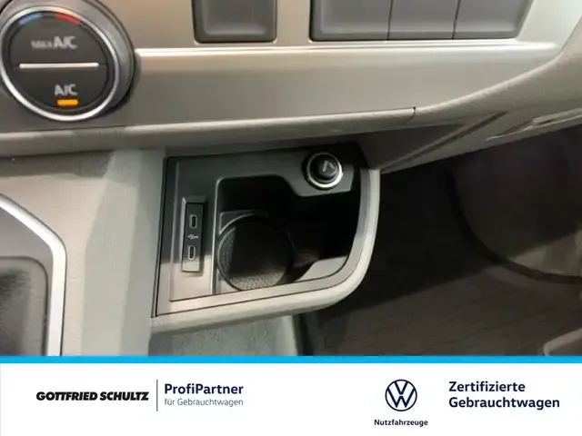 Volkswagen T6.1 California