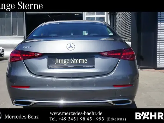Mercedes-Benz C 180