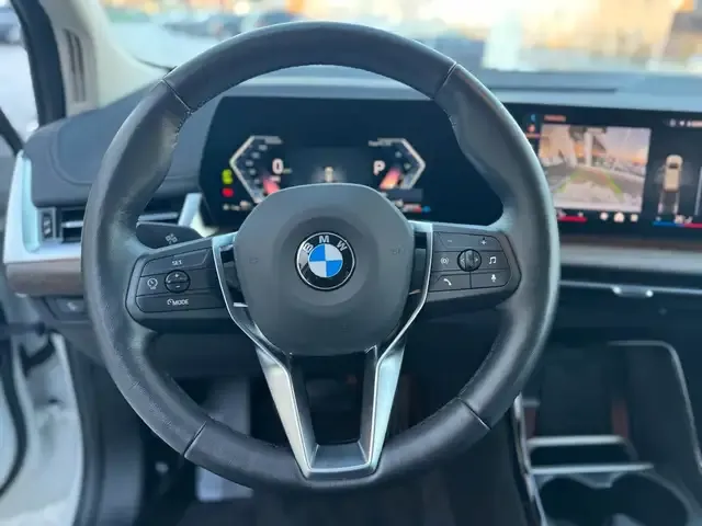 BMW 218