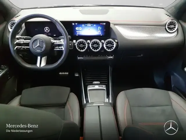 Mercedes-Benz EQA 300