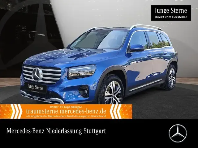 Mercedes-Benz GLB 220