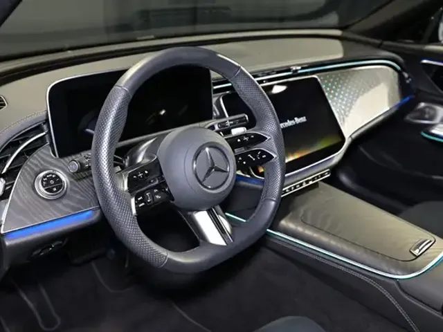 Mercedes-Benz E 300