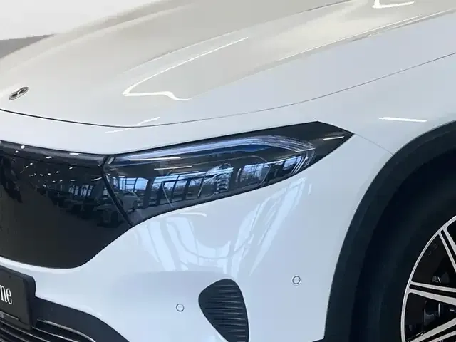 Mercedes-Benz EQB 350