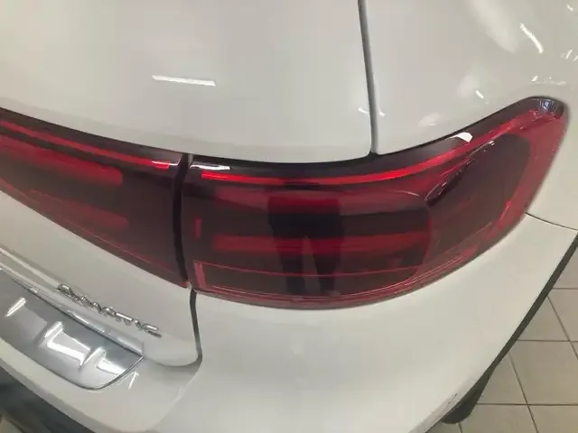 Mercedes-Benz EQB 350