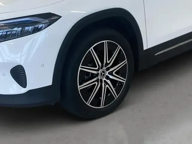 Mercedes-Benz EQB 350