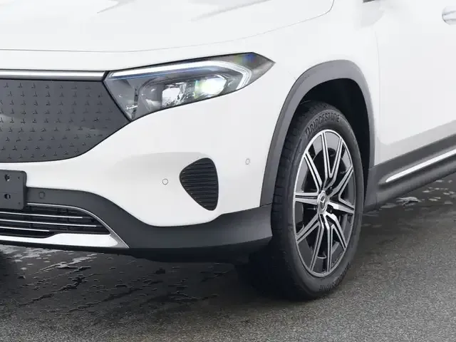 Mercedes-Benz EQB 350