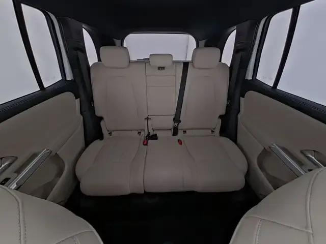 Mercedes-Benz EQB 350