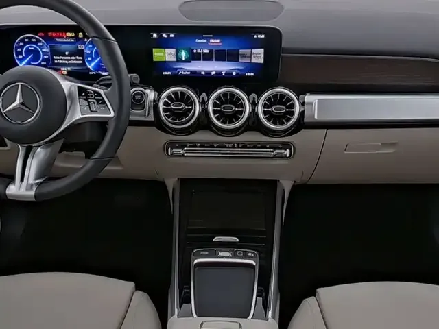 Mercedes-Benz EQB 350