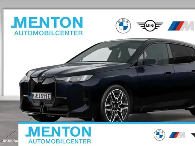 BMW iX