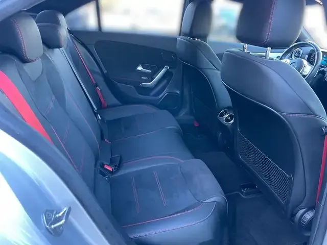 Mercedes-Benz A 35 AMG