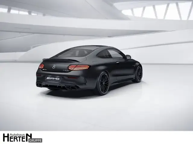 Mercedes-Benz C 63 AMG