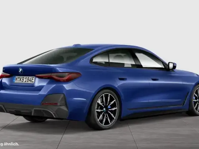BMW i4