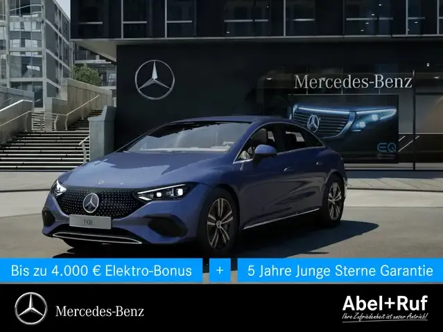 Mercedes-Benz EQE 300