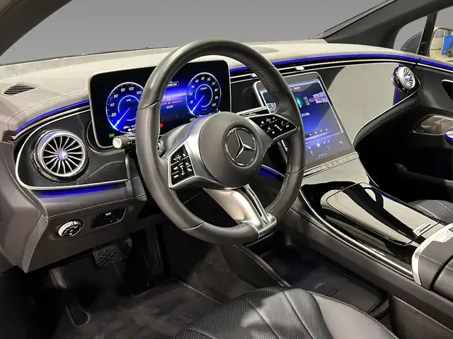 Mercedes-Benz EQE 300