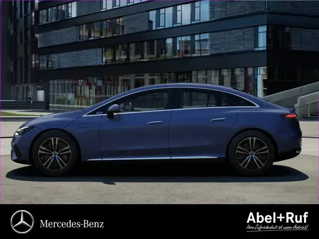 Mercedes-Benz EQE 300