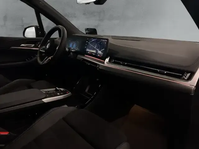 BMW 230