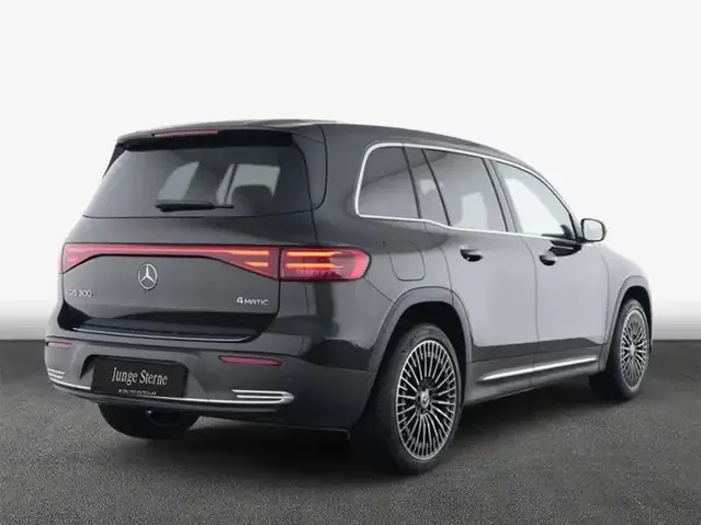 Mercedes-Benz EQB 300