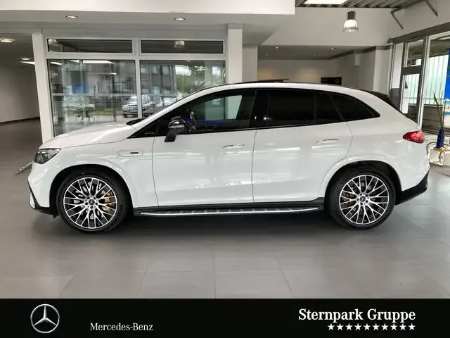Mercedes-Benz EQE SUV