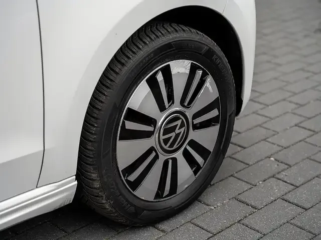 Volkswagen e-up!