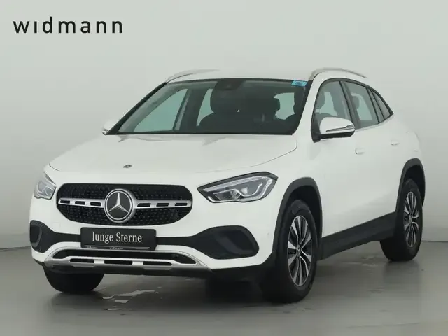 Mercedes-Benz GLA 180
