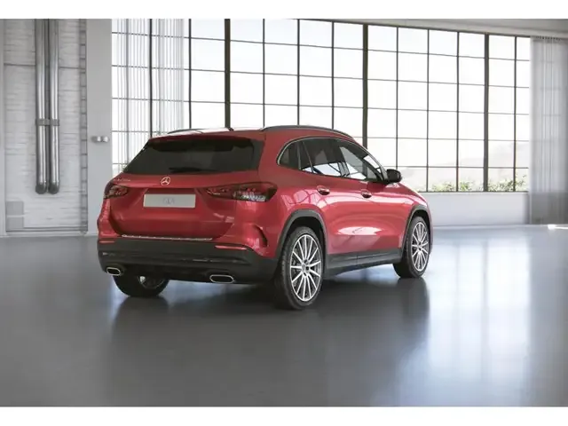 Mercedes-Benz GLA 250
