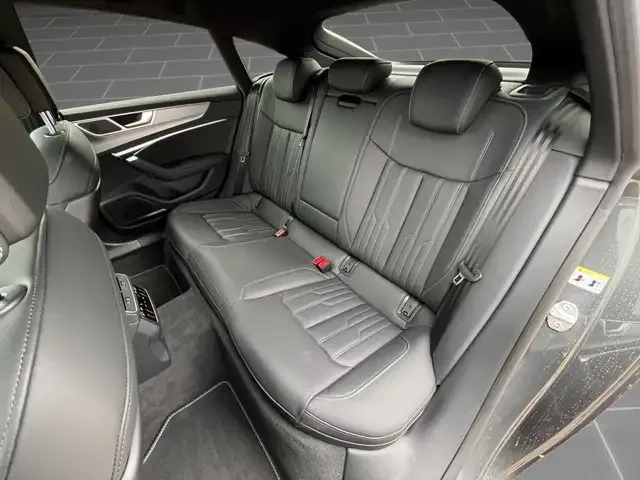 Audi S7