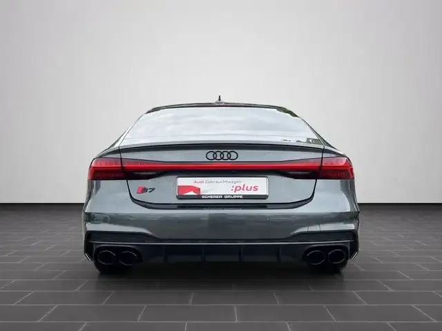 Audi S7