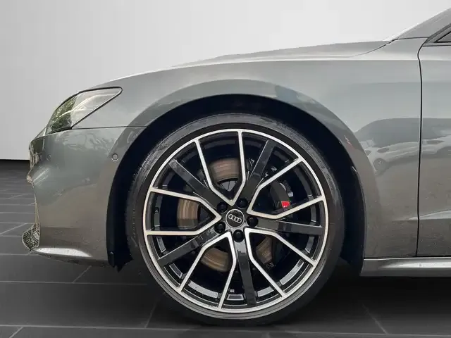Audi S7