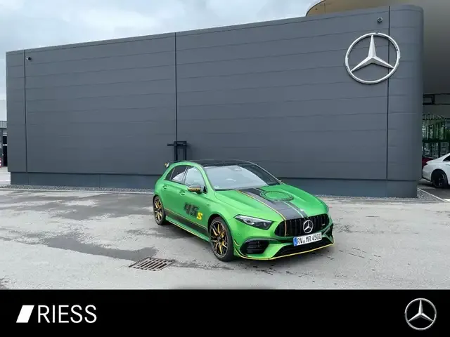Mercedes-Benz A 45 AMG