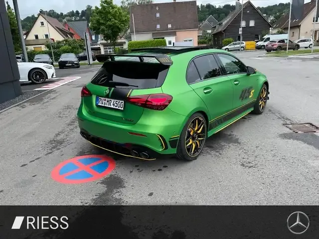 Mercedes-Benz A 45 AMG