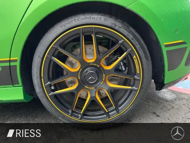 Mercedes-Benz A 45 AMG