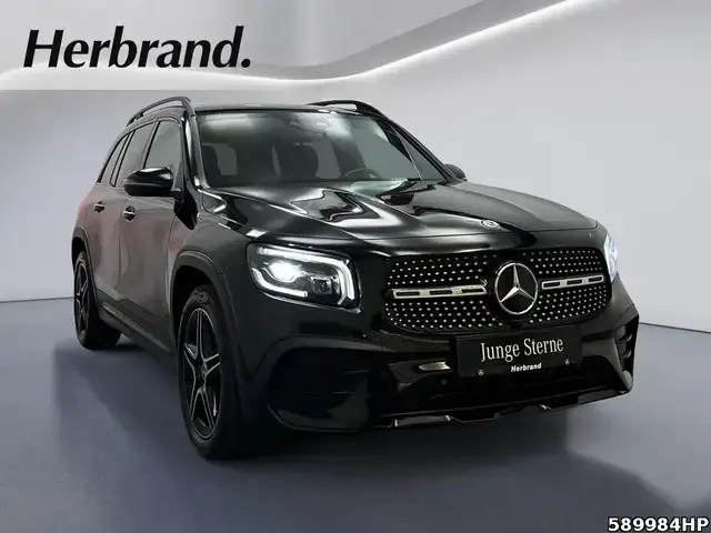 Mercedes-Benz GLB 220
