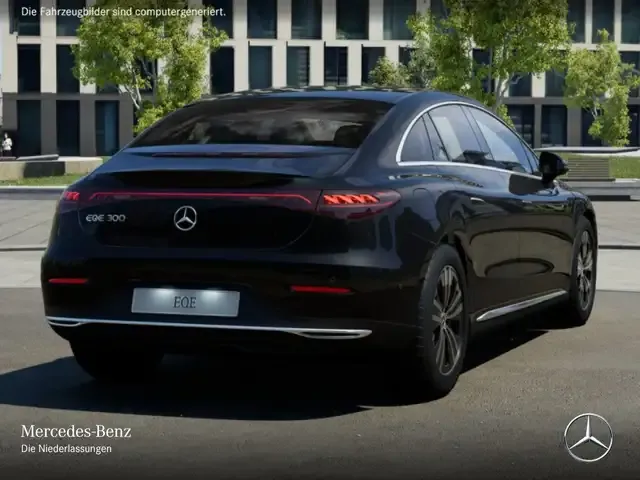 Mercedes-Benz EQE 300