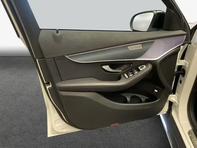 Mercedes-Benz EQC 400