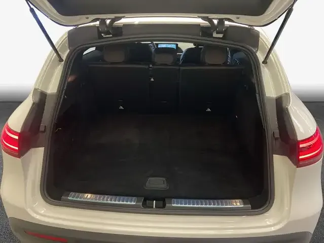 Mercedes-Benz EQC 400