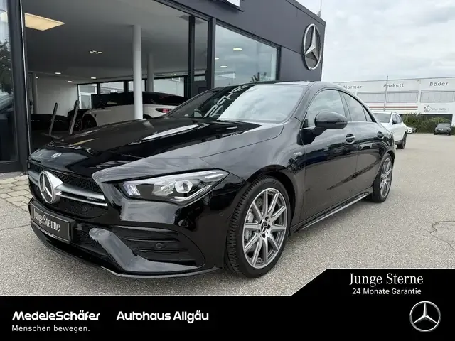 Mercedes-Benz CLA 35 AMG