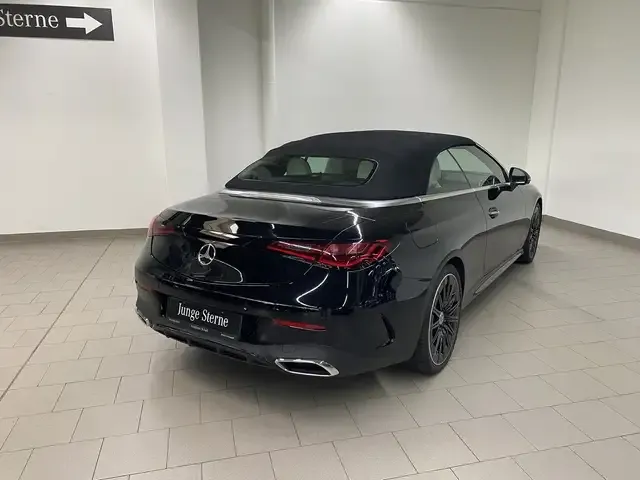 Mercedes-Benz CLE 300