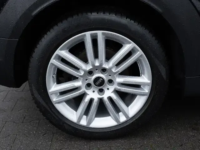 MINI Cooper SE Countryman