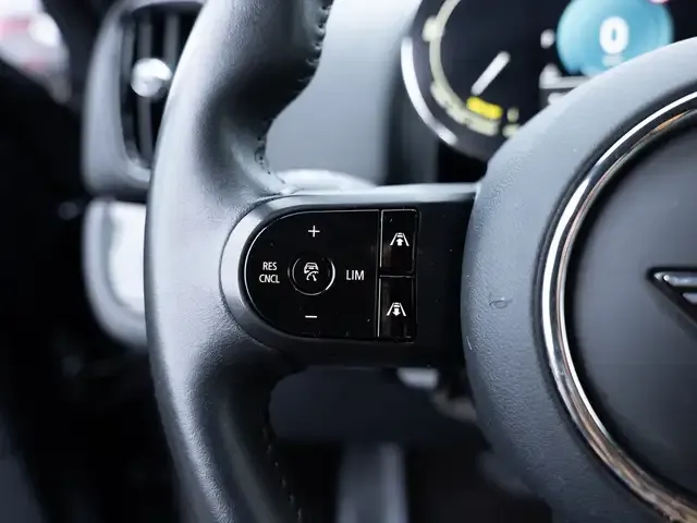 MINI Cooper SE Countryman