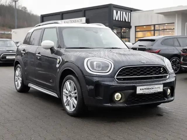 MINI Cooper SE Countryman