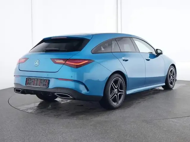 Mercedes-Benz CLA 200