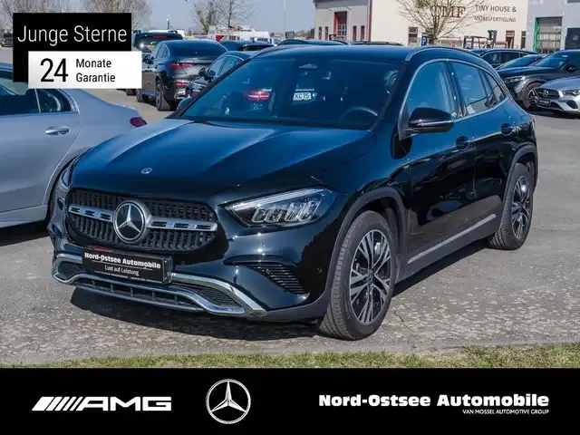 Mercedes-Benz GLA 200