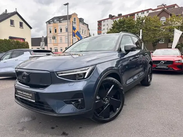 Volvo EX40