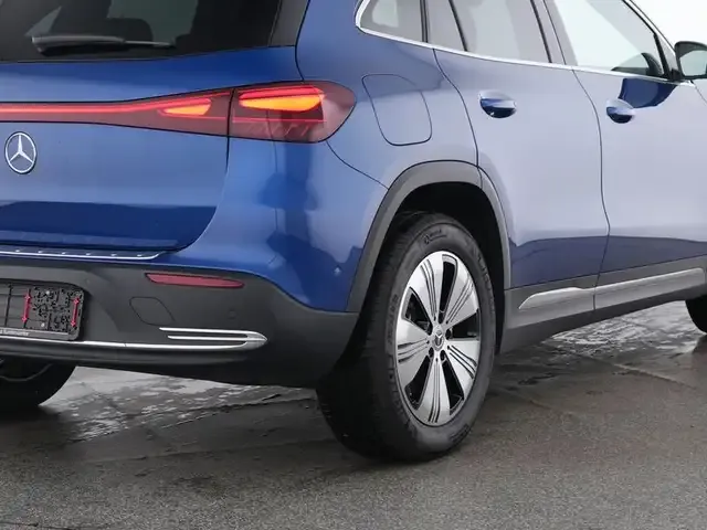 Mercedes-Benz EQA 250