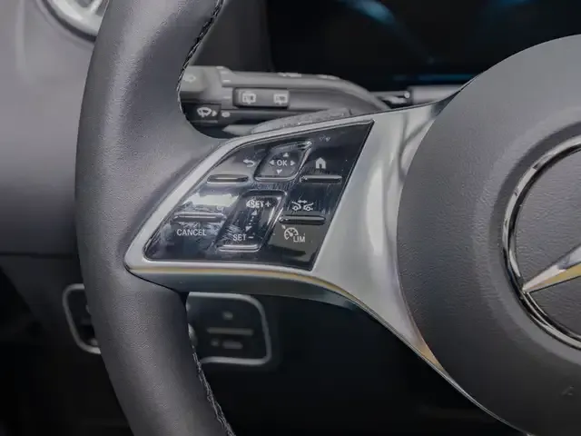 Mercedes-Benz EQA 350