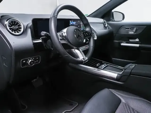 Mercedes-Benz EQA 350